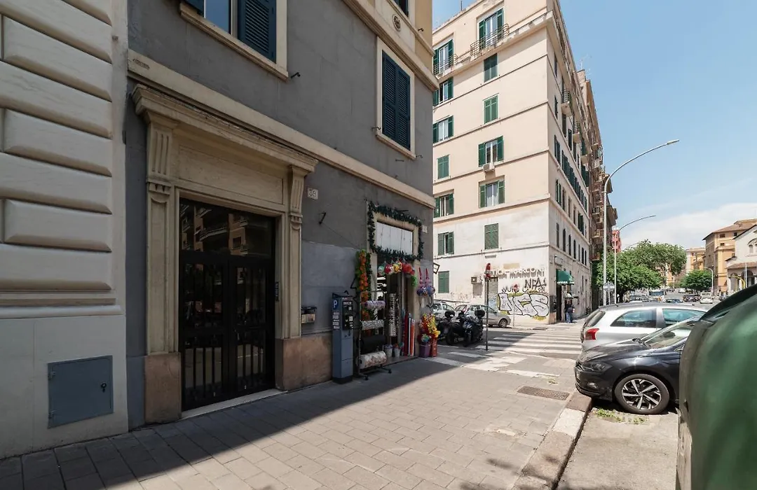 Guesthost - Functional Apartment Piazza Re Di Roma-1